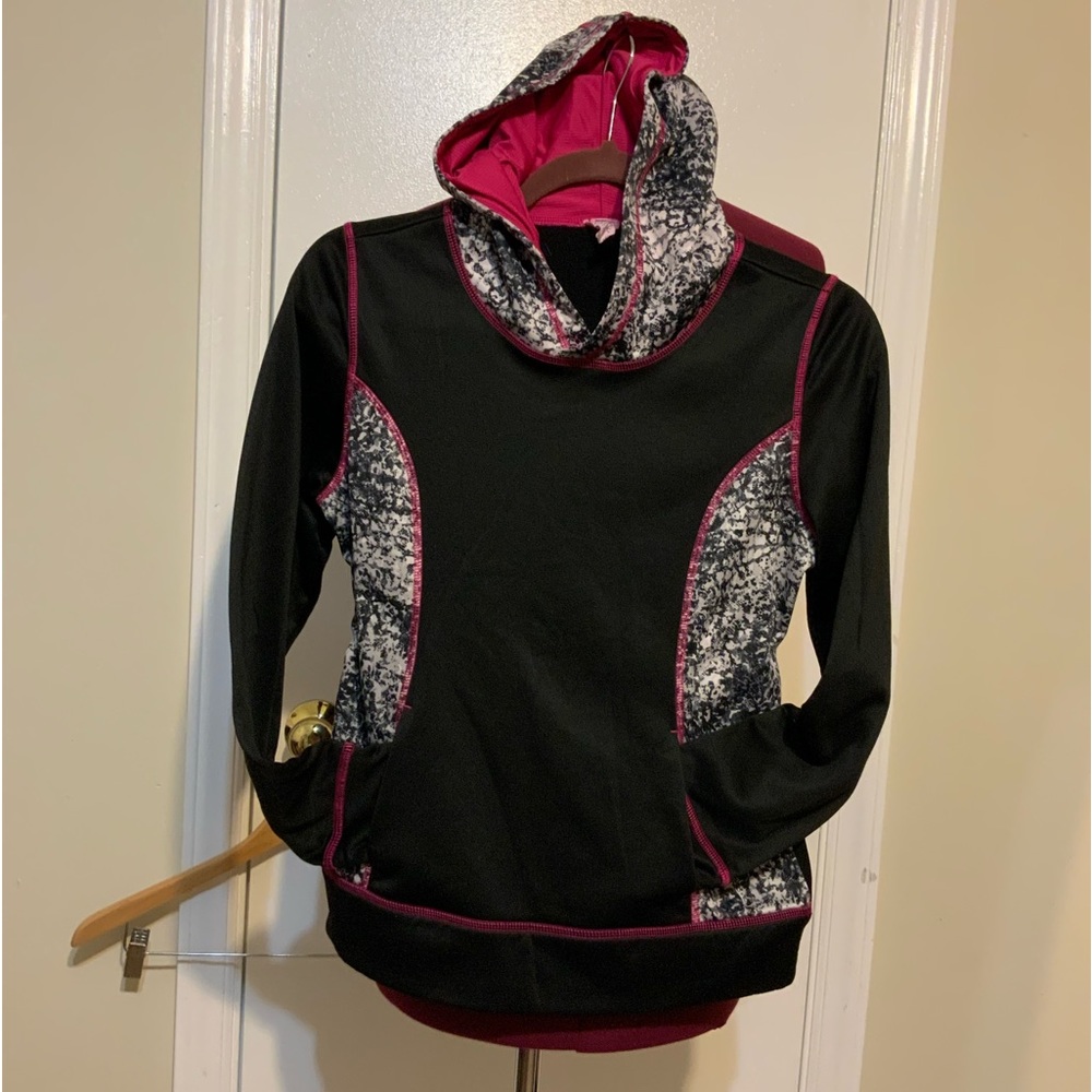 EUC Pullover Black & Pink Hooded Sweatshirt